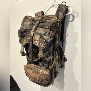 Eberlestock 3100ci Rocky Mountain Elk Foundation Frame Pack